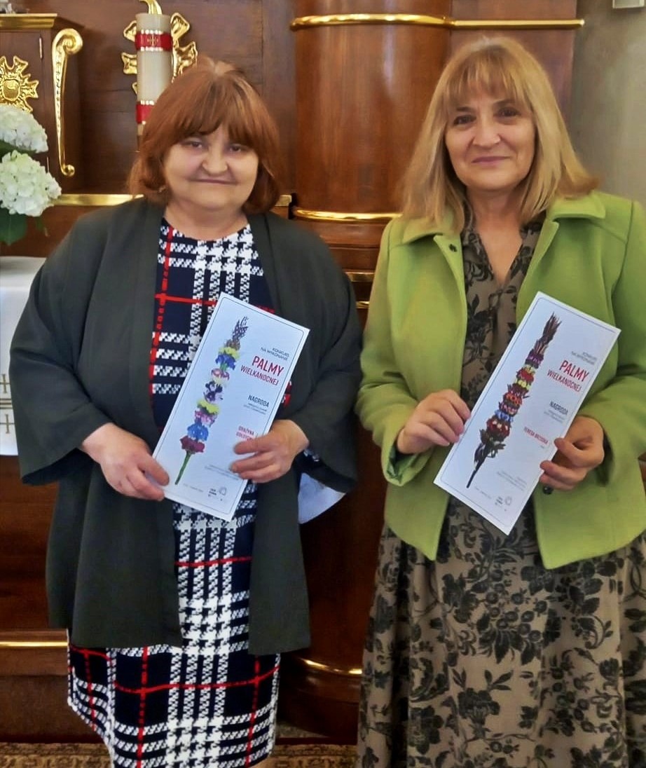 Grażyna Gołdych oraz Teresa Brzoska w Klasztorze oo. Franciszkanów w Koninie