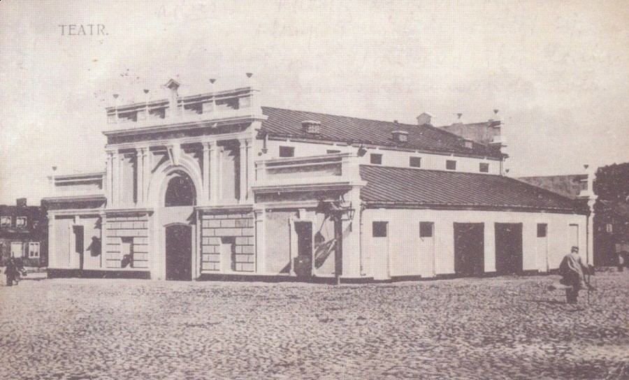 Oddano go do użytku 10 grudnia 1888 r.