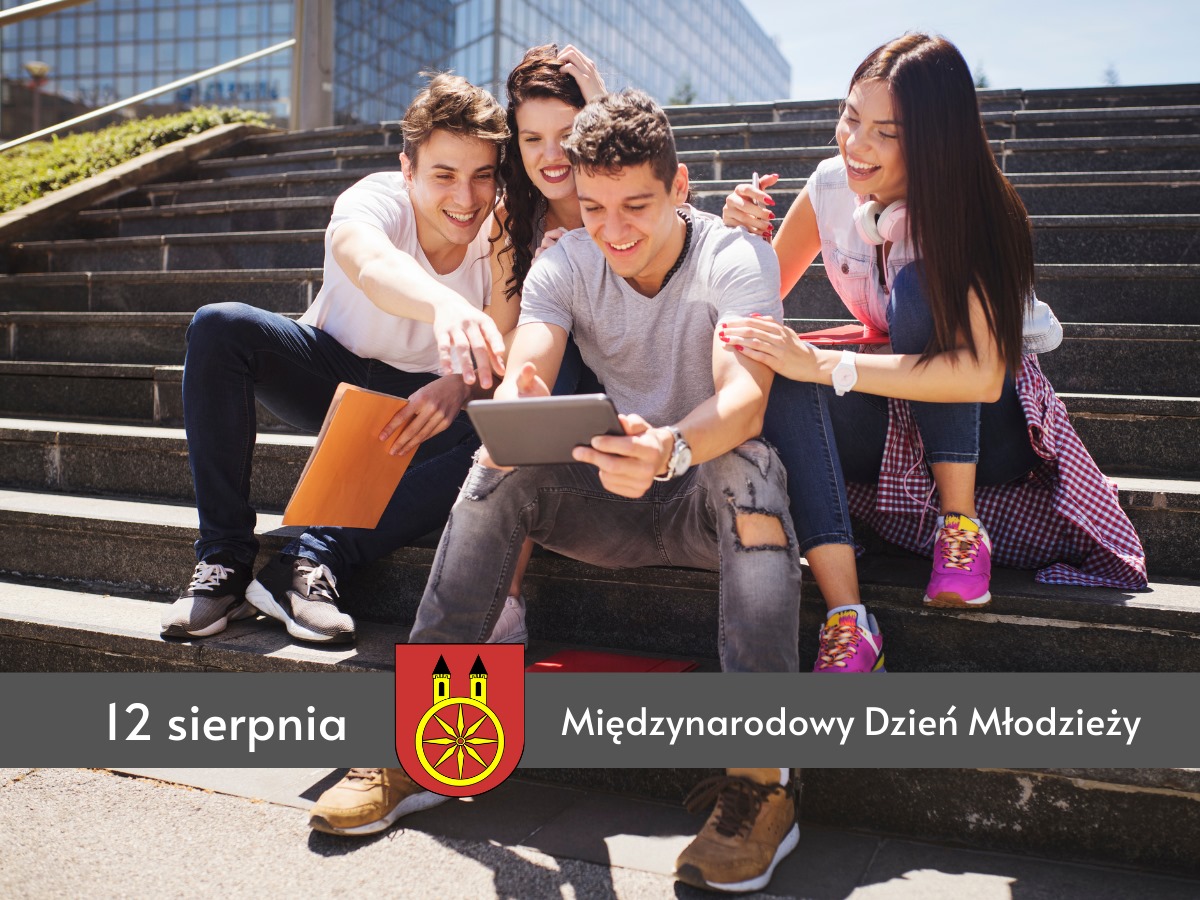 Plansza 12 sierpnia obchodzimy Międzynarodowy Dzień Młodzieży, tekst pod planszą