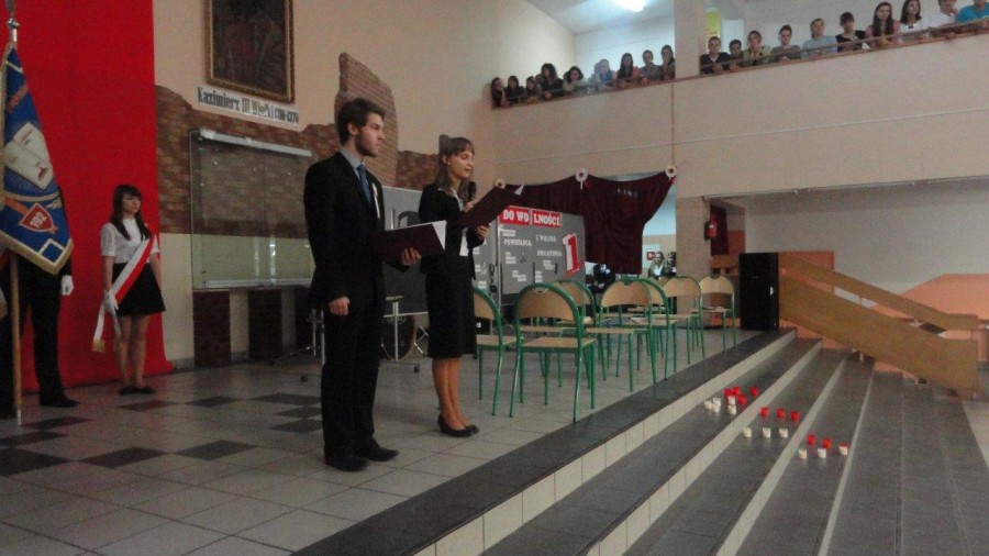 Rocznica odzyskania niepodległości w LO im. Kazimierza Wielkiego