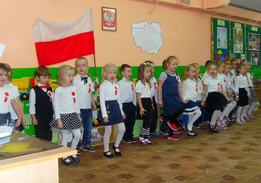 Przedszkole nr 5 w barwach narodowych