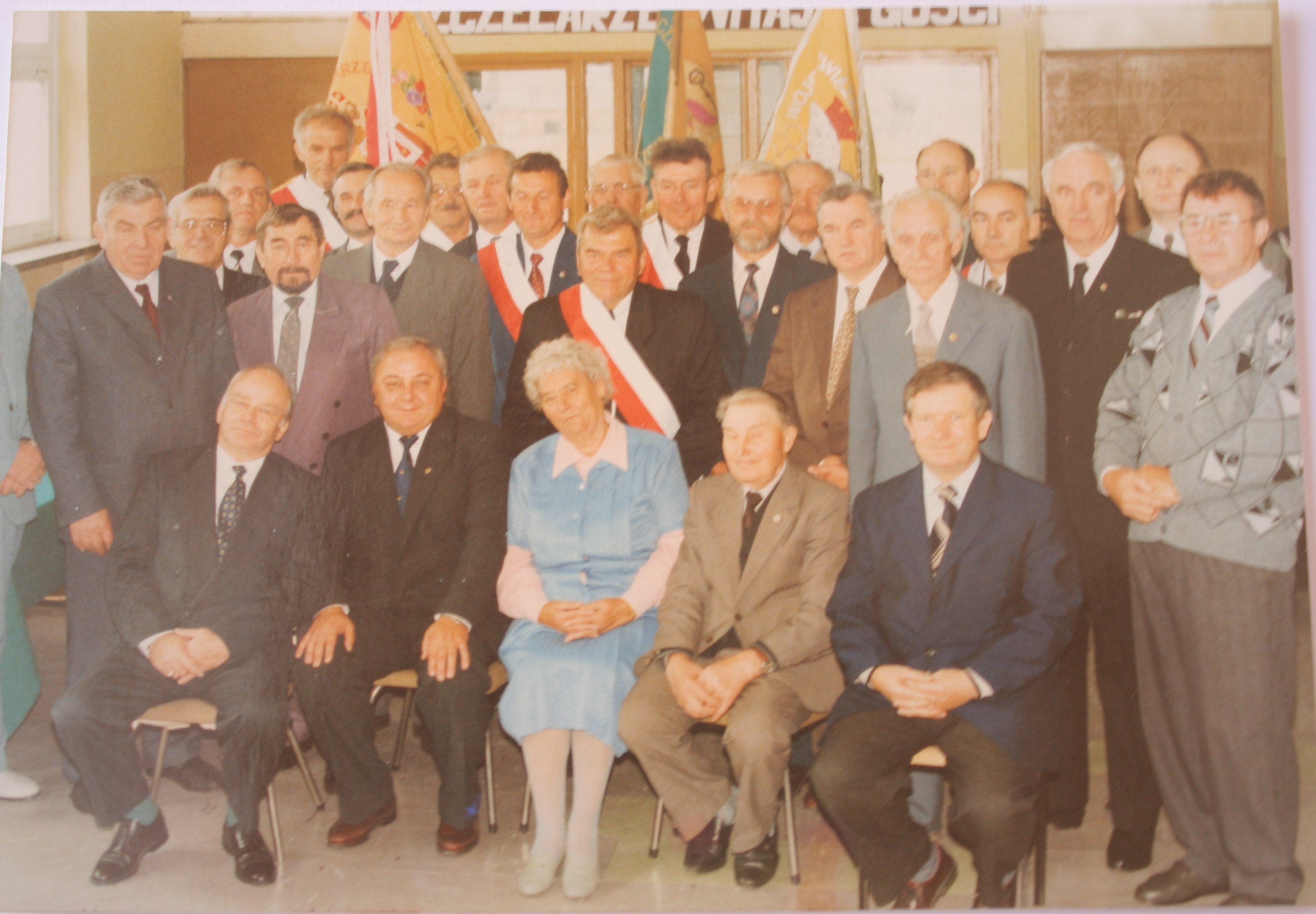 na zdjęciu narada kolskich pszczelarzy 16 stycznia 1992 rok   