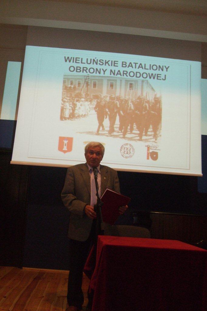 Sesja poświęcona Batalionom Obrony Narodowej