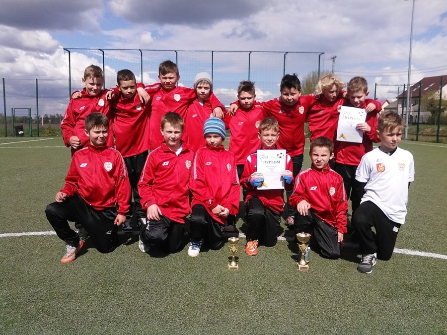 III i V miejsce Orlików Olimpii r. 2006 w turnieju Orlika w Brudzewie 