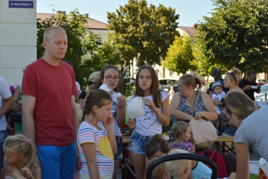 Przed ratuszem pożegnaliśmy wakacje