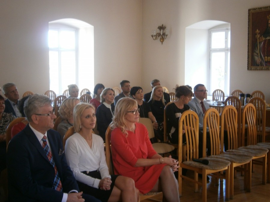 Nagrody burmistrza w Dzień Edukacji Narodowej