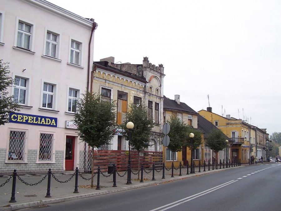 Uchwalony budżet bez środków na budynek komunalny przy Starym Rynku