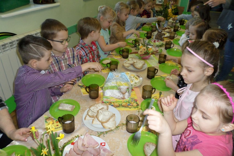 Śniadanie Wielkanocne w Przedszkolu Miejskim nr 6