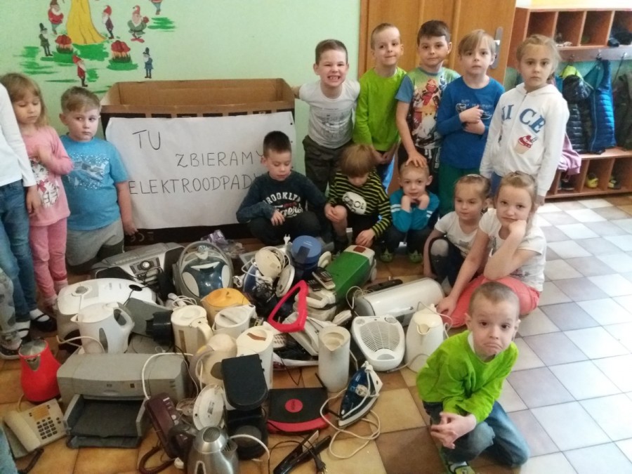 Zbiórka elektroodpadów w Przedszkolu Miejskim nr 6