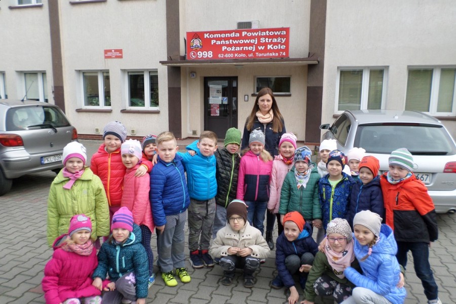 Wycieczka Przedszkola Miejskiego nr 6 do Straży Pożarnej