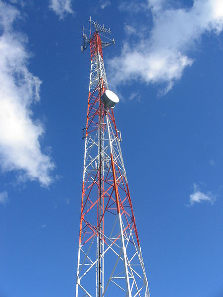 Odmowna decyzja ws. budowy stacji telefonii komórkowej