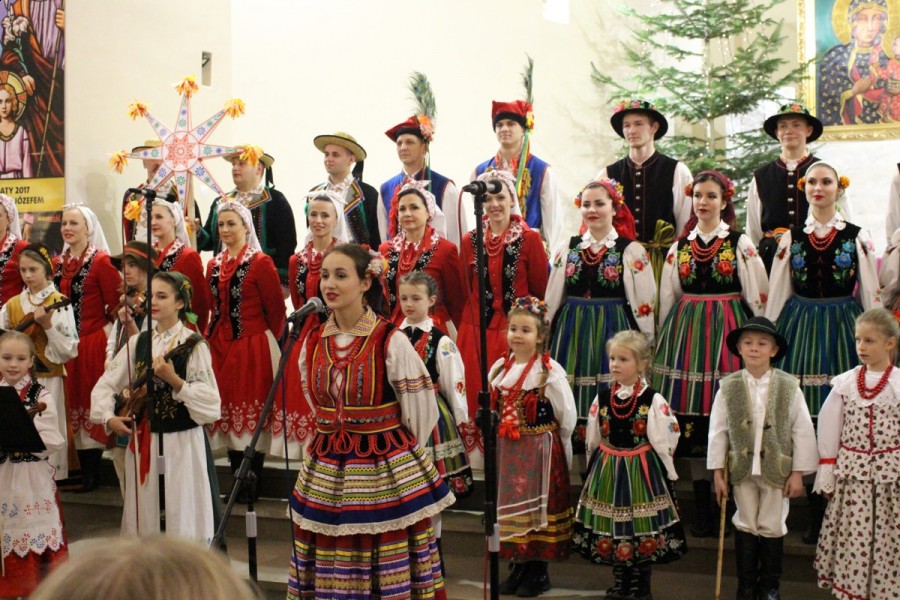 Rodzinne kolędowanie w kościele Matki Bożej Częstochowskiej