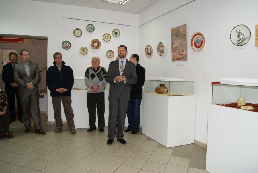 Kolski fajans wystawiony w muzeum