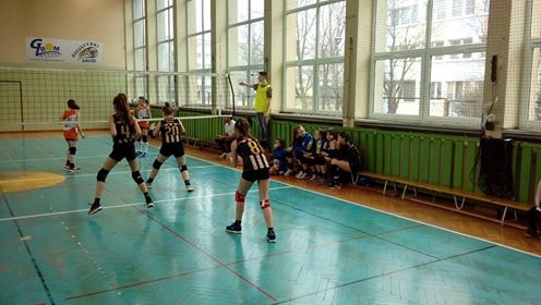 Powalczą o finał w rozgrywkach wojewódzkich mini siatkówki!