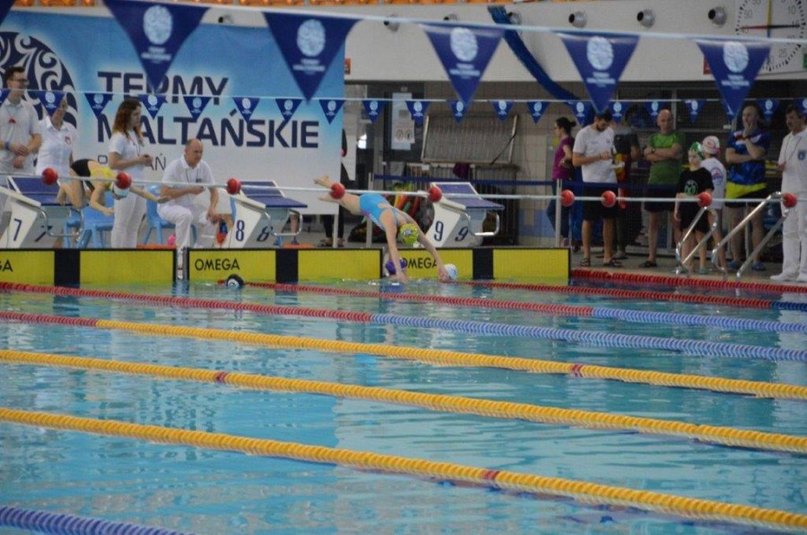 Kolscy młodzi pływacy na ogólnopolskich zawodach