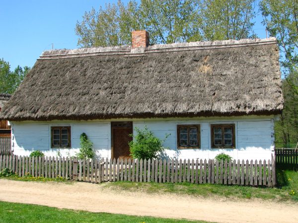 LOK i MTC zapraszają na wycieczkę do skansenu wsi kujawskiej w Kłóbce