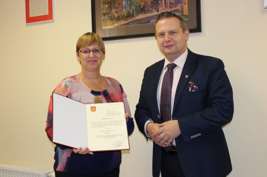 Pani Aleksandra Kowalska dyrektorem książnicy na kolejną kadencję