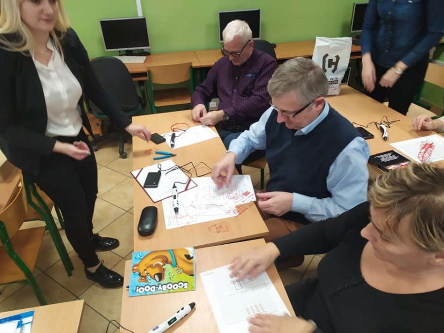 Uczniowie mogą kreować przestrzenne obrazy