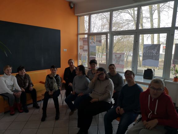 Podopieczni Warsztatów Terapii Zajęciowej PSONI z kolejną wizytą w Pracowni ORANGE
