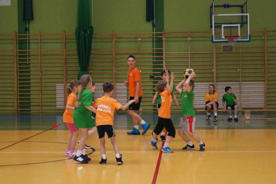 Klubowy pokaz korfballu