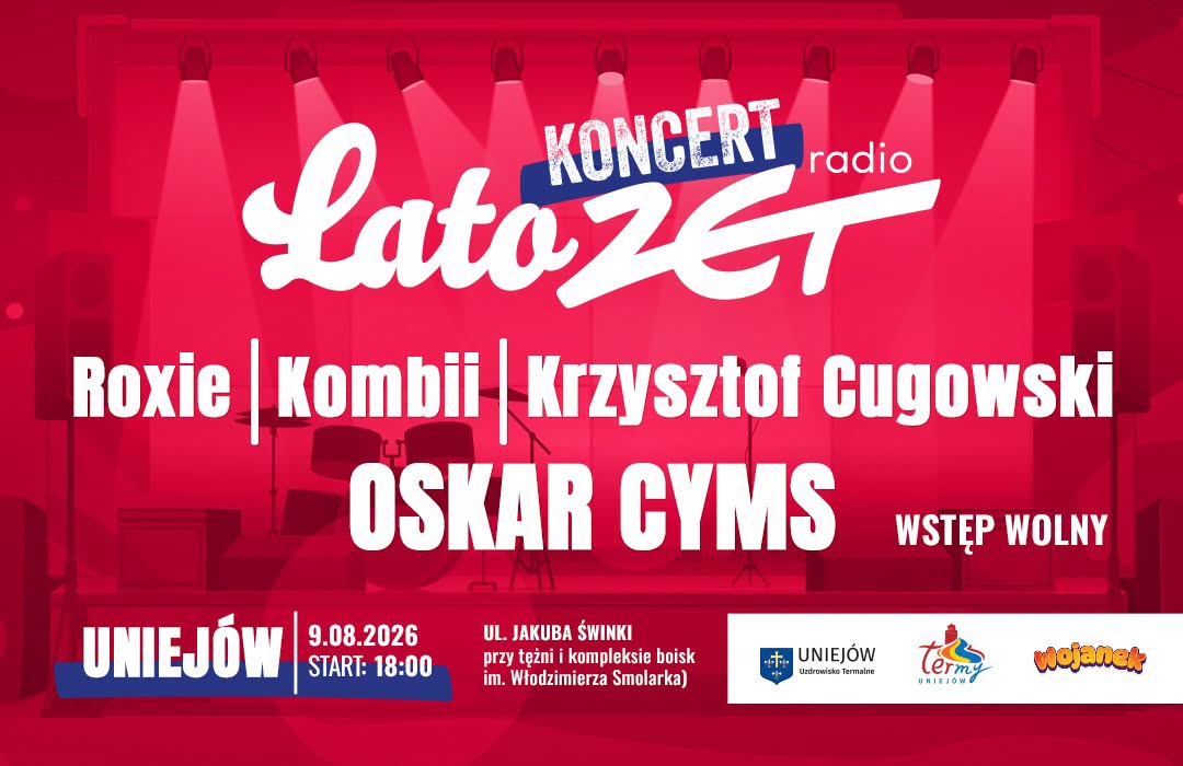 Plakat w czerwono-różowej tonacji, w tle rozświetlona reflektorami scena z perkusją i mikrofonami. Białe logo Koncert Lato Radia ZET, poniżej nazwiska wykonawców: Roxie, Kombii, Krzysztof Cugowski, Oskar Cyms oraz napis Wstęp wolny. Na dole granatowy