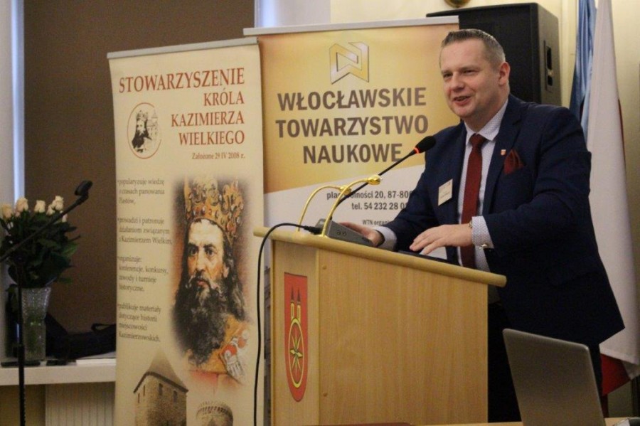 Kobiety w społeczeństwie Polski średniowiecznej