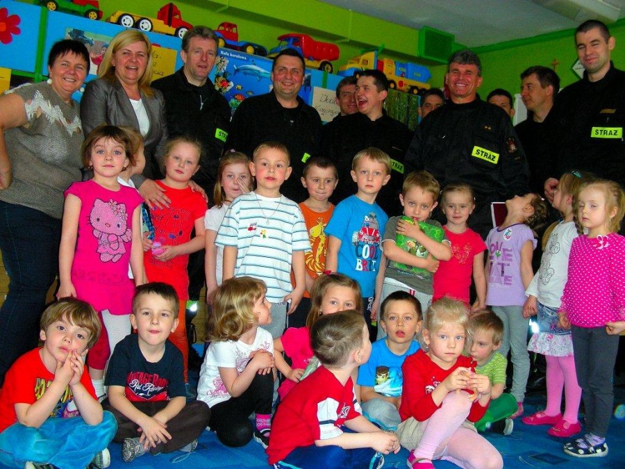 Gdzie się pali? Spotkanie ze strażakami w przedszkolu nr 5