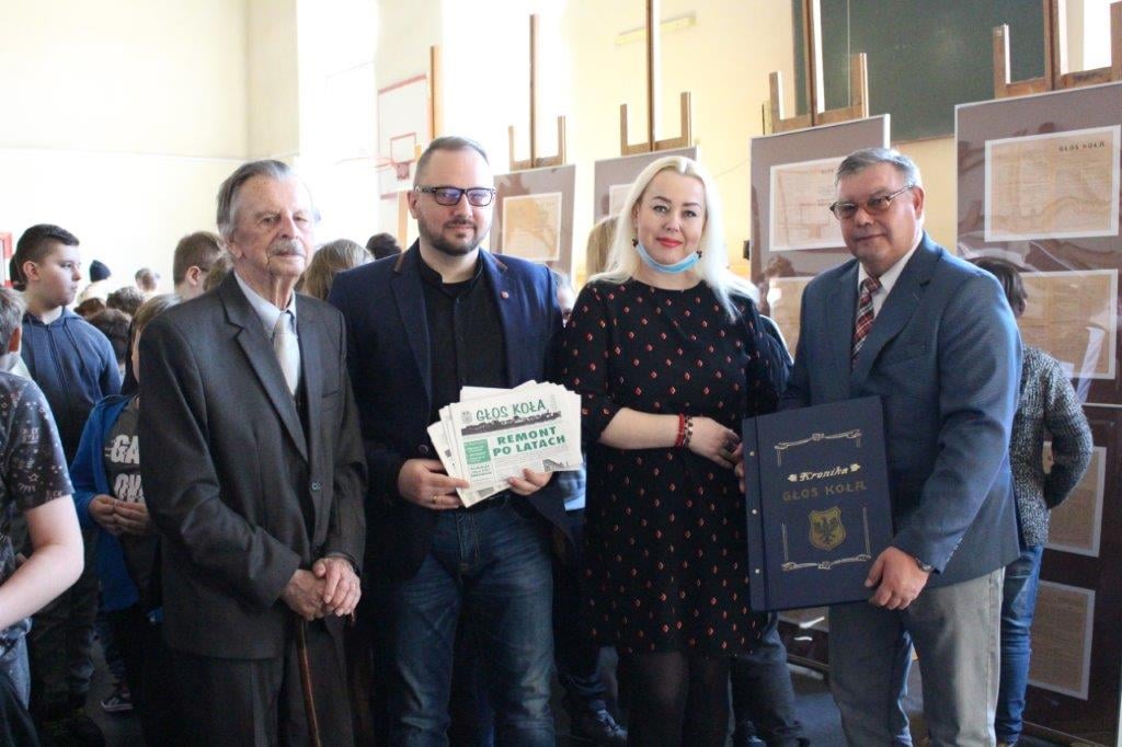 Na zdjęciu Kazimierz Kasperkiewicz, Jacek Skrycki, Mariusz Kozajda w kolskiej 