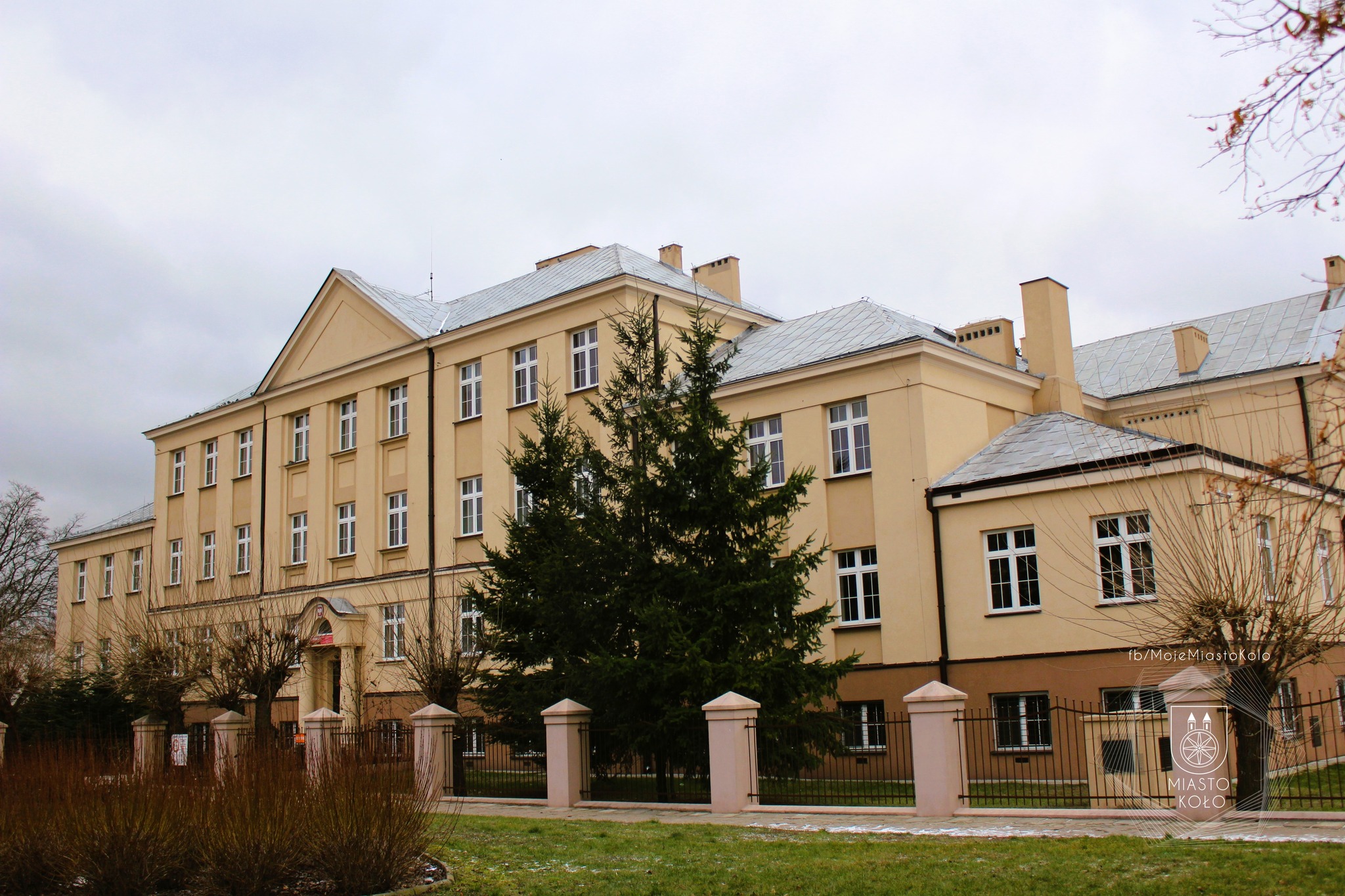 Budynek Szkoły Podstawowej nr 3 w Kole