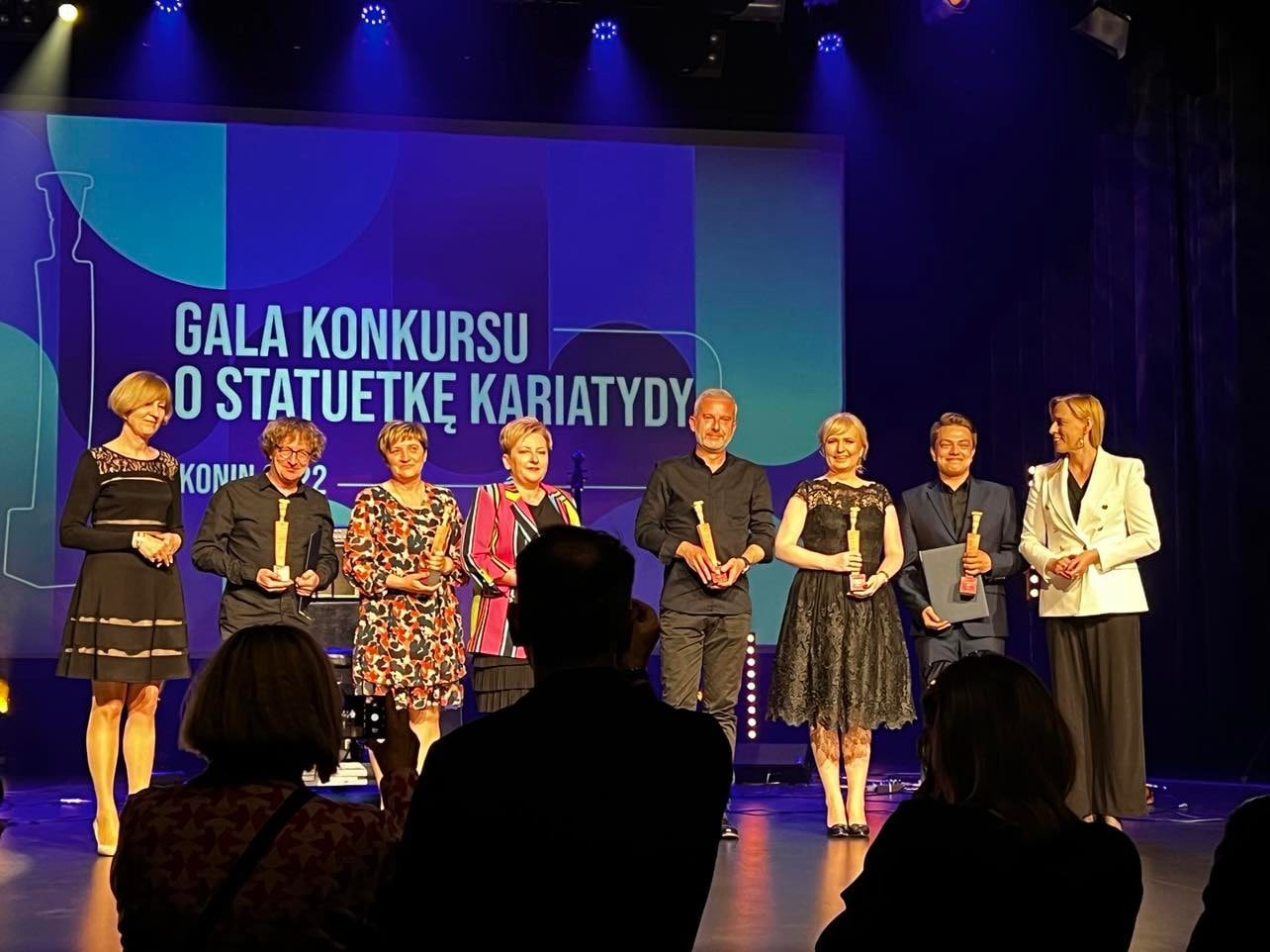 Laureaci 22. konkursu KARIATYDY na scenie CKiS w Koninie.