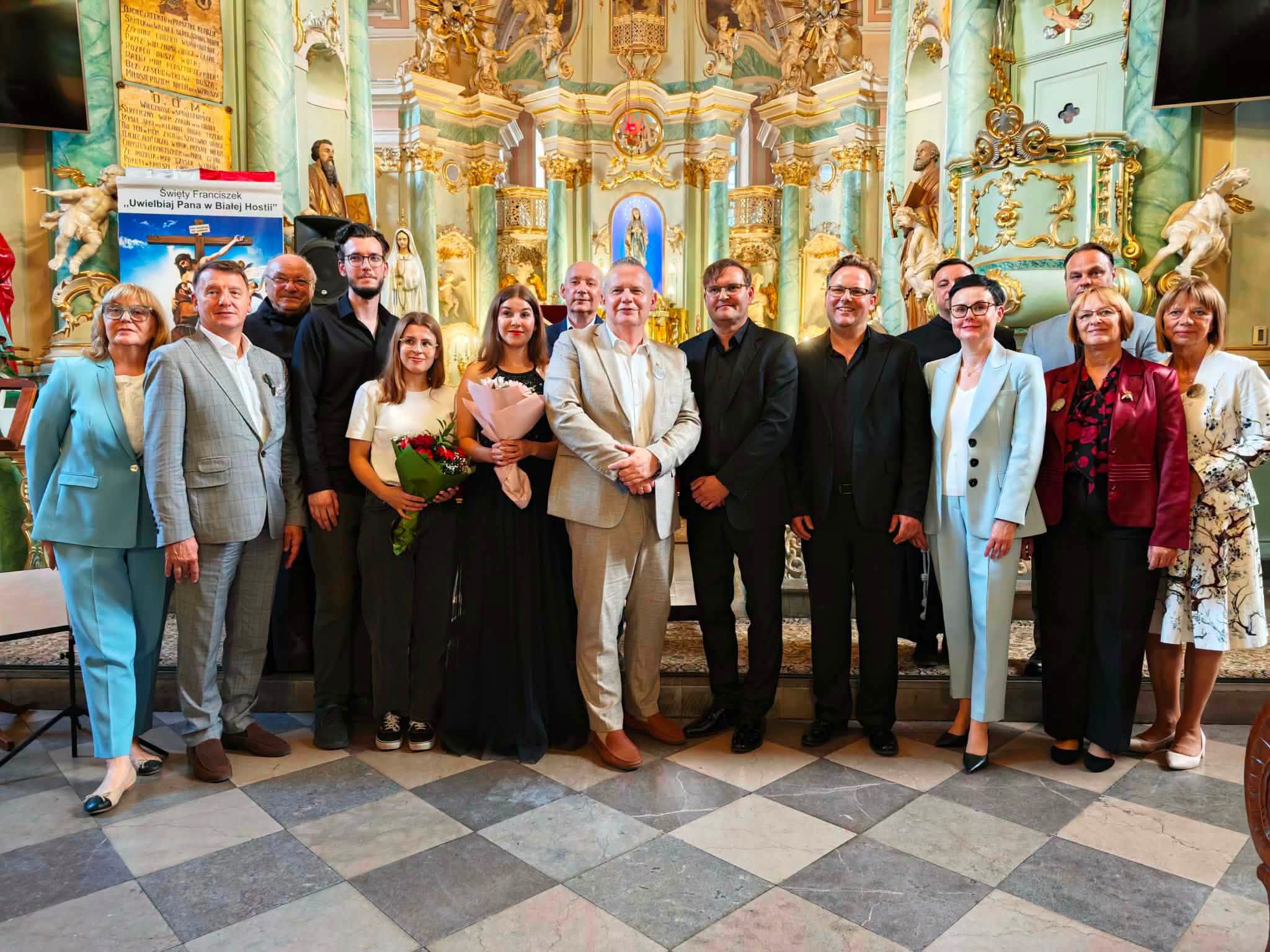 Brak zdjęcia.